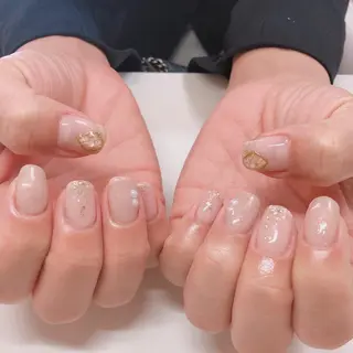 ネイル Lily Roseスタッフ一同のマツエク・マツパデザイン