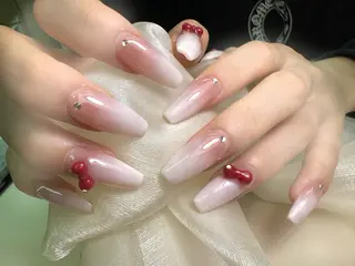 ネイル lucky nail 歌舞伎町のネイルデザイン