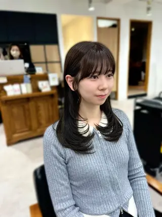 ロング カラー パーマ ヘアアレンジ メンズ キッズ レイヤーカット 🌿透け感カラーのヘアスタイル