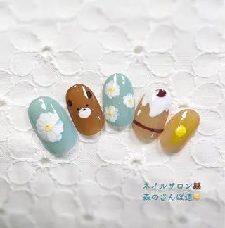 ネイル ショートネイル 森のさんぽ道のネイルデザイン