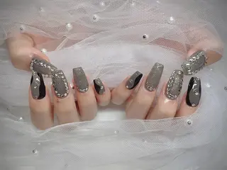 ネイル I-nailロング /ワンホン/キラキラのネイルデザイン
