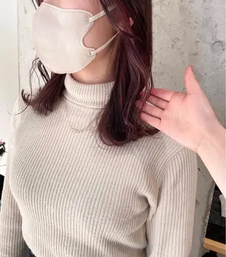 ミディアム ✨色持ちの良い艶 カラー✨蟹江真世のヘアスタイル