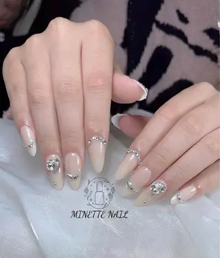 ネイル Minette Nailのネイルデザイン