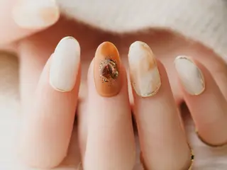 ネイル 月、水、木限定 和泉樹理のネイルデザイン