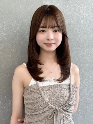 ロング ショート ボブ ロンド　エメのヘアスタイル