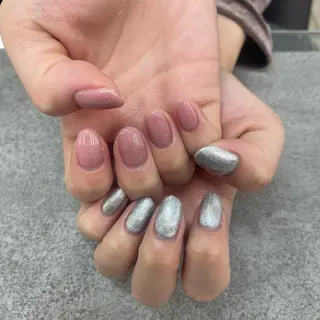 ネイル MAXKELLY Meiのネイルデザイン