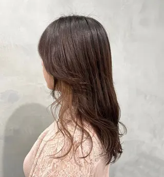 カラー 中村 彩夏のヘアスタイル