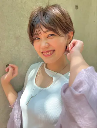 ショート 田中 優菜のヘアスタイル
