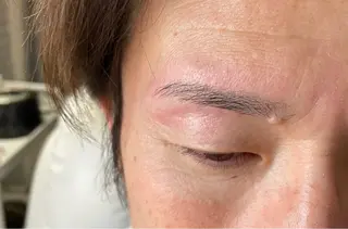 アイブロウ アイブロウリスト いるのマツエク・マツパデザイン