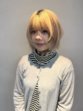 ショート 🌙ヘーゼルベージュ レイヤーカット🌙のヘアスタイル