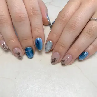 ネイル NAILSALON RandU...のネイルデザイン