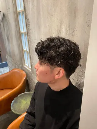 パーマ メンズ 梅本 春菜のヘアスタイル