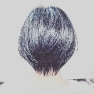 ショート 小林　ローズパープル カット＆カラー美容室のヘアスタイル