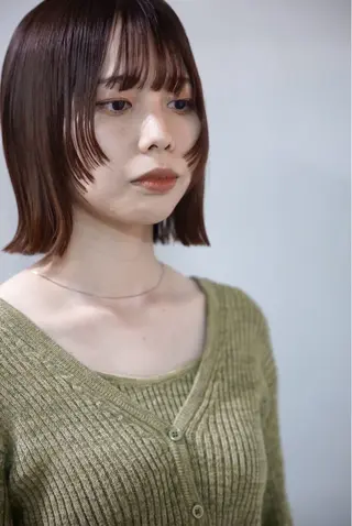 ミディアム カラー 前川 華恋 / room3のヘアスタイル