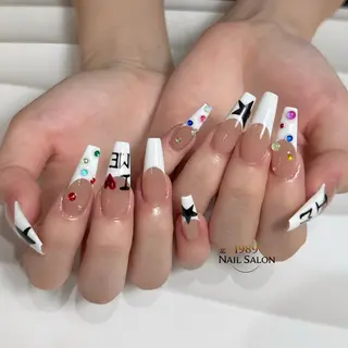 ネイル The 1989 Nail Salonのネイルデザイン