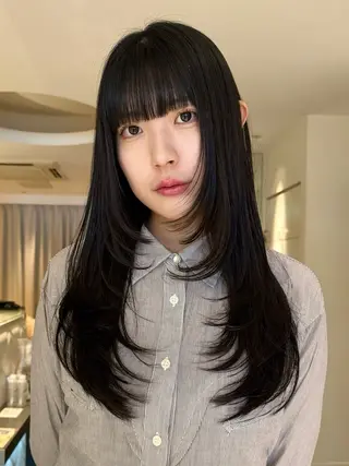 ロング モデル募集/カレン /レイヤーカットのヘアスタイル