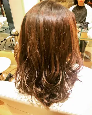 セミロング パーマモデル募集🌈 森脇帆南のヘアスタイル