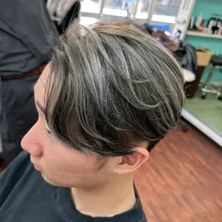 カラー メンズ 三原 友美のヘアスタイル