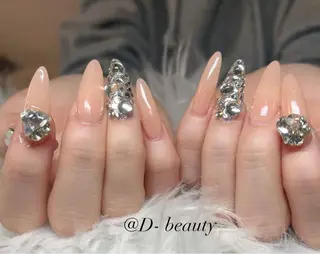 ネイル D-BEAUTY Nailsalonのネイルデザイン