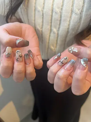 ネイル nailsalon ULLのネイルデザイン