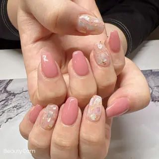 ネイル ガレンドウ 白澤 愛子のネイルデザイン