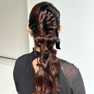 ロング ヘアアレンジ 卒業式お呼ばれ🕊️ ヘアセット✴︎ミキのヘアスタイル