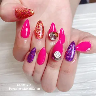 ミディアム ネイル 🐾enen style 🐾のネイルデザイン