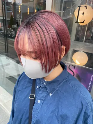 ショート カラー パーマ ヘアアレンジ メンズ キッズ ネイル mana 暖色カラーカットのヘアスタイル