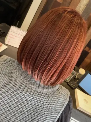 カラー 瓦井 慧のヘアスタイル