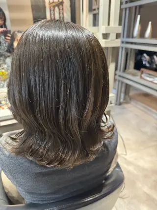 ミディアム カラー 似合う髪型が 分からない方へのヘアスタイル