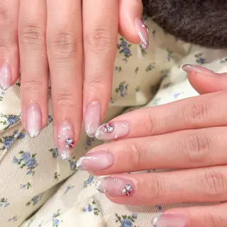 ネイル ブライトサロン🩷 田嶋日向子💅✨のネイルデザイン