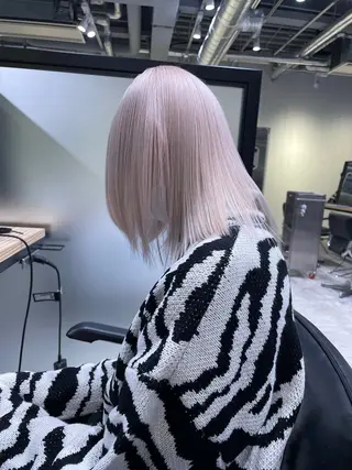 ショート カラー 💜ハイトーン💛 マジカルかいちゃんのヘアスタイル