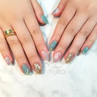 ネイル nijiiro🌈 サトウのネイルデザイン