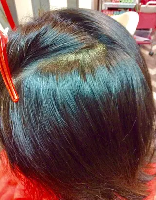 ミディアム カラー タカダ ユウキのヘアスタイル