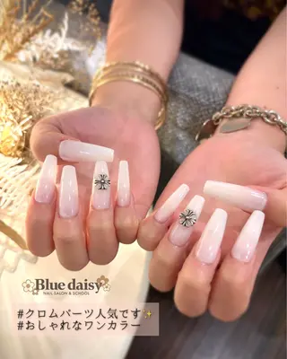 ネイル Blue daisy 栄本店のネイルデザイン