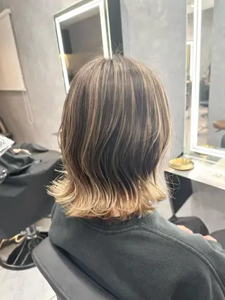 カラー SALOWIN栄 高須大貴のヘアスタイル