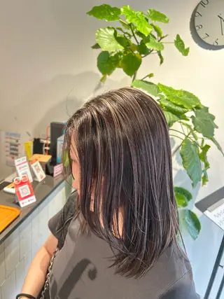 セミロング 💎韓国カラー Giness坂下巧のヘアスタイル