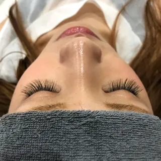 マツエク・マツパ eclat Saoriのネイルデザイン