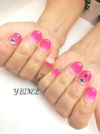 ネイル Nail Salon Y.BINELのネイルデザイン