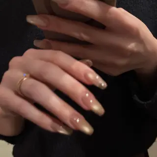 ネイル glowé Runaのネイルデザイン