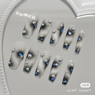 ネイル Eveネイル チップスカルプ専門店のネイルデザイン