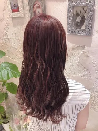 セミロング 代表山口ひな 髪質改善のプロのヘアスタイル