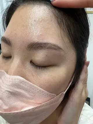 アイブロウ 吉野 瑳桜のヘアスタイル