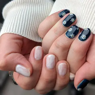 ネイル W. 清澄白河のネイルデザイン