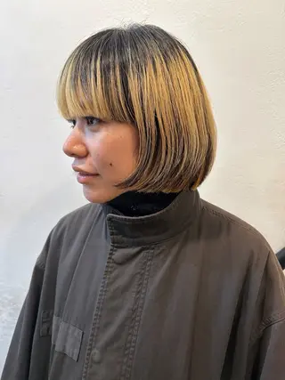 ショート カラー 【pejite】 Hinanoのヘアスタイル