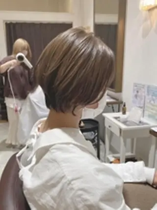 ショート カラー ARCH FREE予約のヘアスタイル