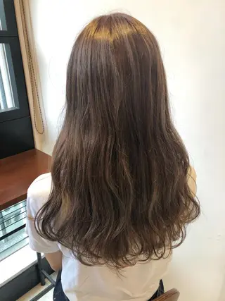 セミロング カラー 女性リピ90%🍨 🩷佐藤みずきのヘアスタイル