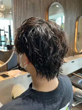 ミディアム パーマ メンズ 波巻きスパイラルパー マ/シャドウパーマ駿のヘアスタイル