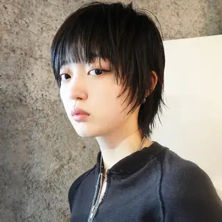 ショート bloc japon所属・ﾌﾞﾚｲｽﾞ˚✧₊⁎ ﾚｲﾔｰToriのヘアスタイル