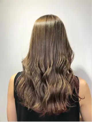 ロング カラー 店長　濱口 花菜　美髪整形のヘアスタイル